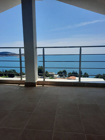 House 160m2 with sea views in Bar, Shushan
